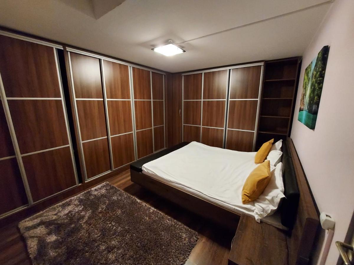 Jolie Suites Брэила Экстерьер фото