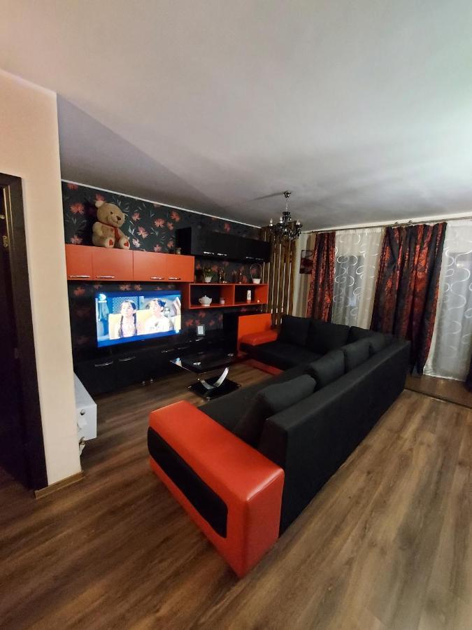 Jolie Suites Брэила Экстерьер фото