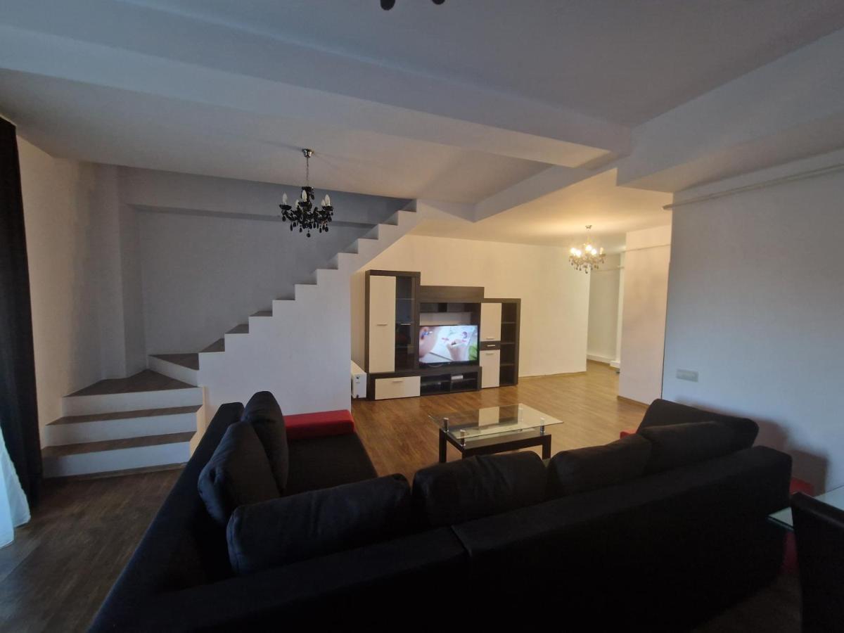 Jolie Suites Брэила Экстерьер фото